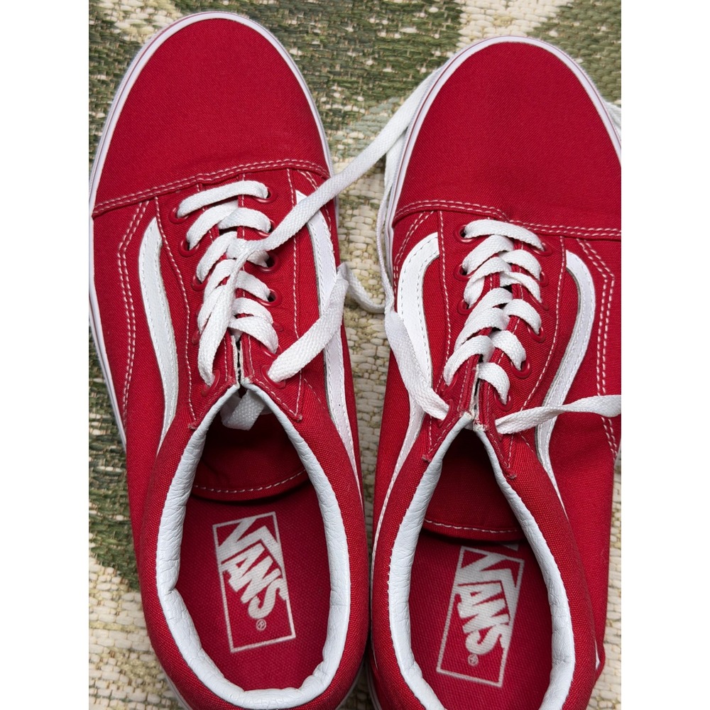 Vans Ward Men 10.5 Red Canvas Low Top Skate Shoes Sneakers 721356